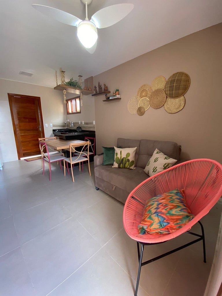Casa Exclusiva com Semi-Suítes e Acesso p/Piscina - - Volant