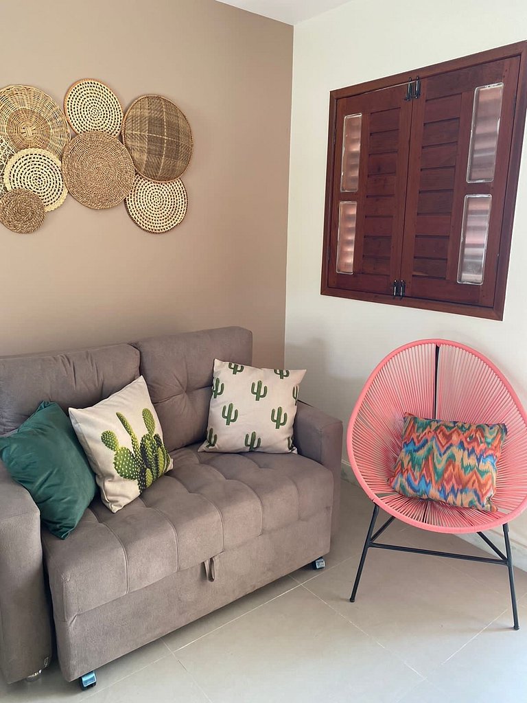 Casa Exclusiva com Semi-Suítes e Acesso p/Piscina - - Volant