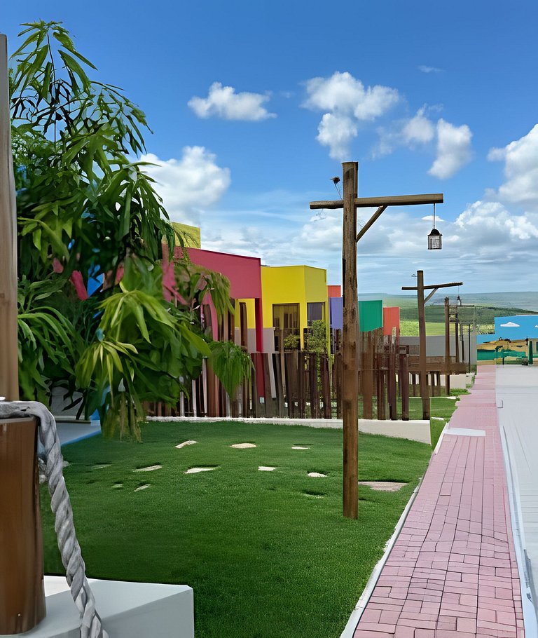 Casa com Dupla Suíte e Acesso Para Piscina